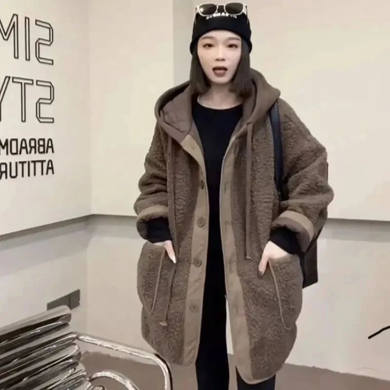 2023 Fashion Lamb Fleece Coat Women's Autumn  Winter Fashion New Splice Fake Two Piece Sweater Hooded Loose Versatile Large Coat