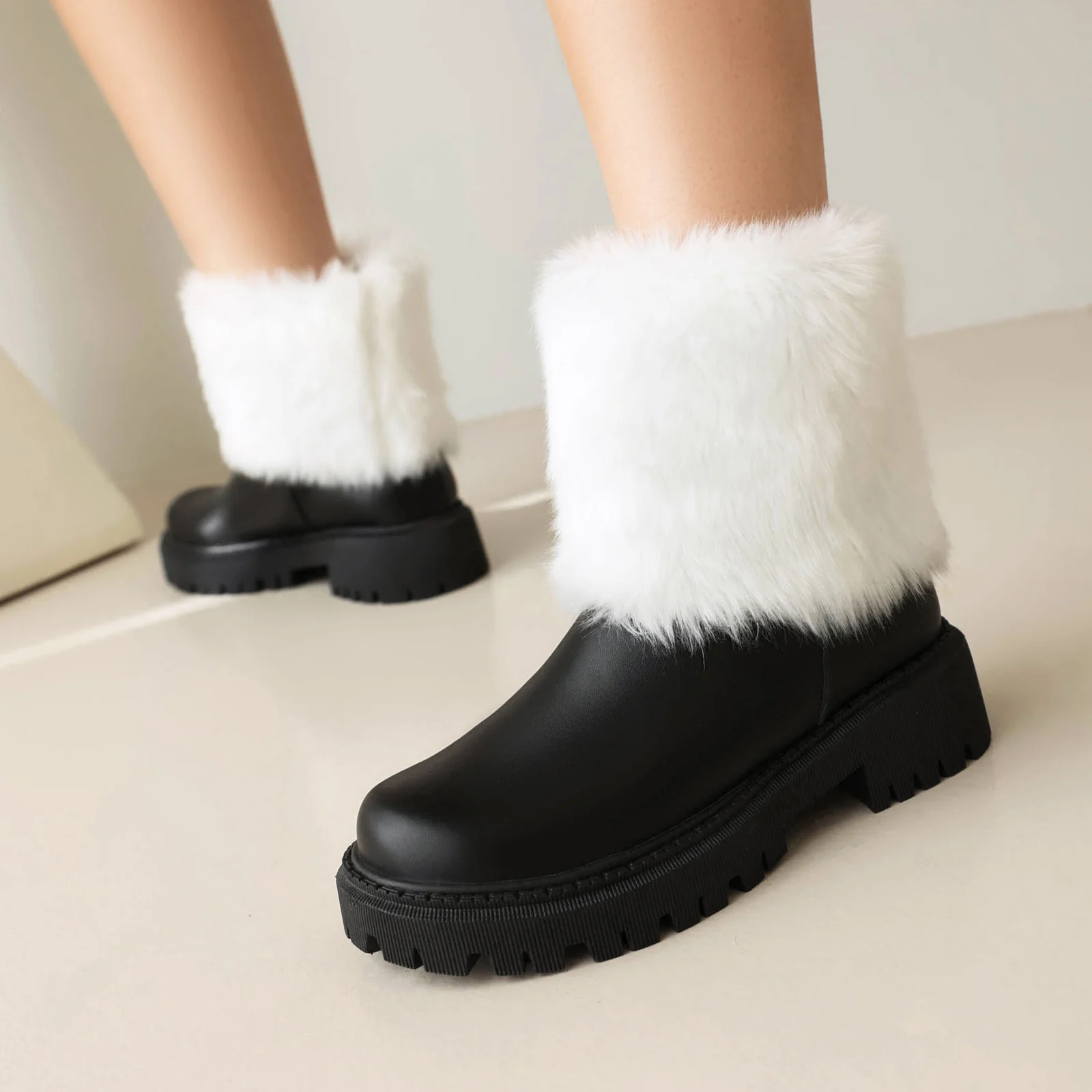 Comfortable And Warm Fur Patchwork PU Flat Bottomed Ankle Boots Waterproof Platform Slip-On Women's Short Boots