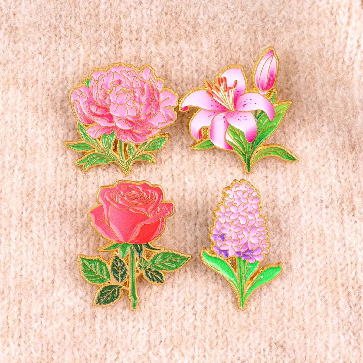 Floral Enamel Brooches - Trendy Lapel Pin Accessories