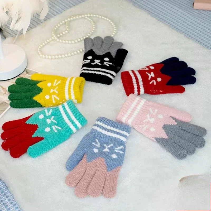 Winter Knitted Children's Gloves 4-10 Years