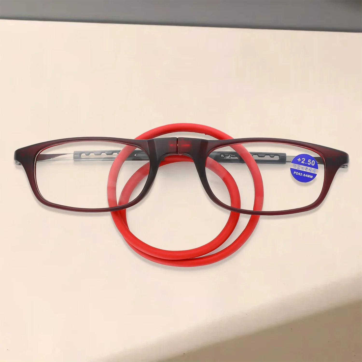 Hochwertige TR-Lesebrille mit magnetischer Absorption und hängendem Hals für Männer und Frauen, tragbare Magnet-Lesebrille – Detail 2
