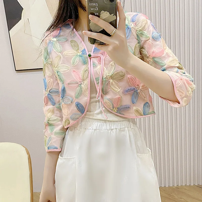 

Chinese Luna New Year Floral Style Short Jackets Costume For Women