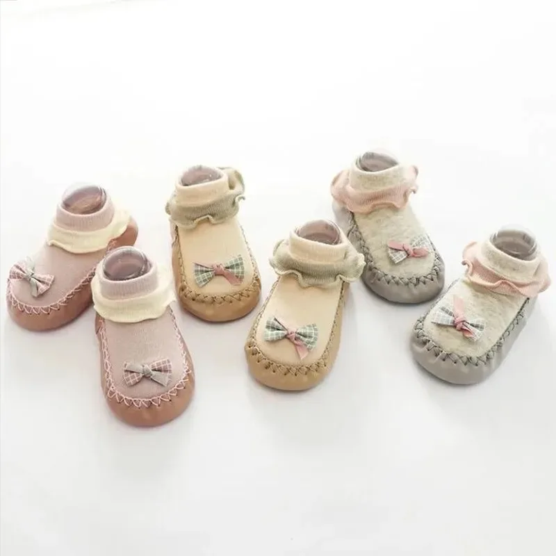 Fall Winter 0-2 Year Old Baby Socks Cute 3D Cartoon Doll Sock Warm Cute Socks Baby Girl Sock Bow Tie Children Anti Slip Socks