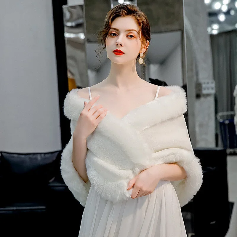 

2024 New Capes Womens Ladies Wedding Shawl Faux Fur Cashmere Bride Cape Winter Flocking and Cotton Shrug Bolero White T639