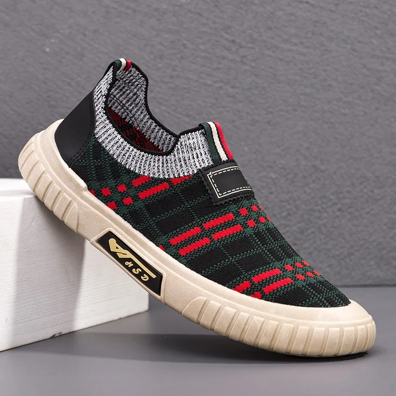 New Slip-on Loafers Mesh Breathable Men Shoes Fashion Fitness Sneakers Male Outdoor Casual Socks Shoes Sports Walking Flats Shoe 3
