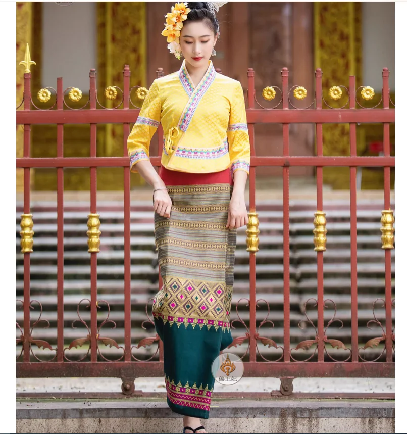 

Southeast Asian Dai traditional retro ethnic style autumn style mid sleeved skirt daily casual two-piece set