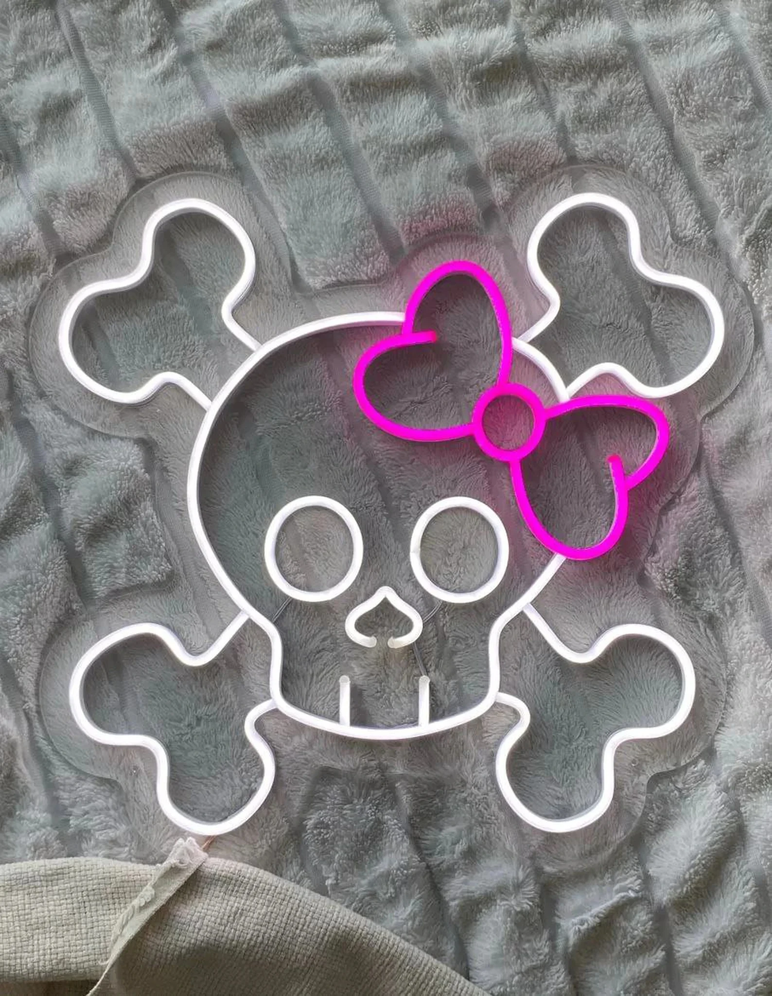 

Skull Neon Sign USB Powered for Room Decor, LED Neon Light Dimmable Night Light for Party Man Cave Wall Art Home Decor