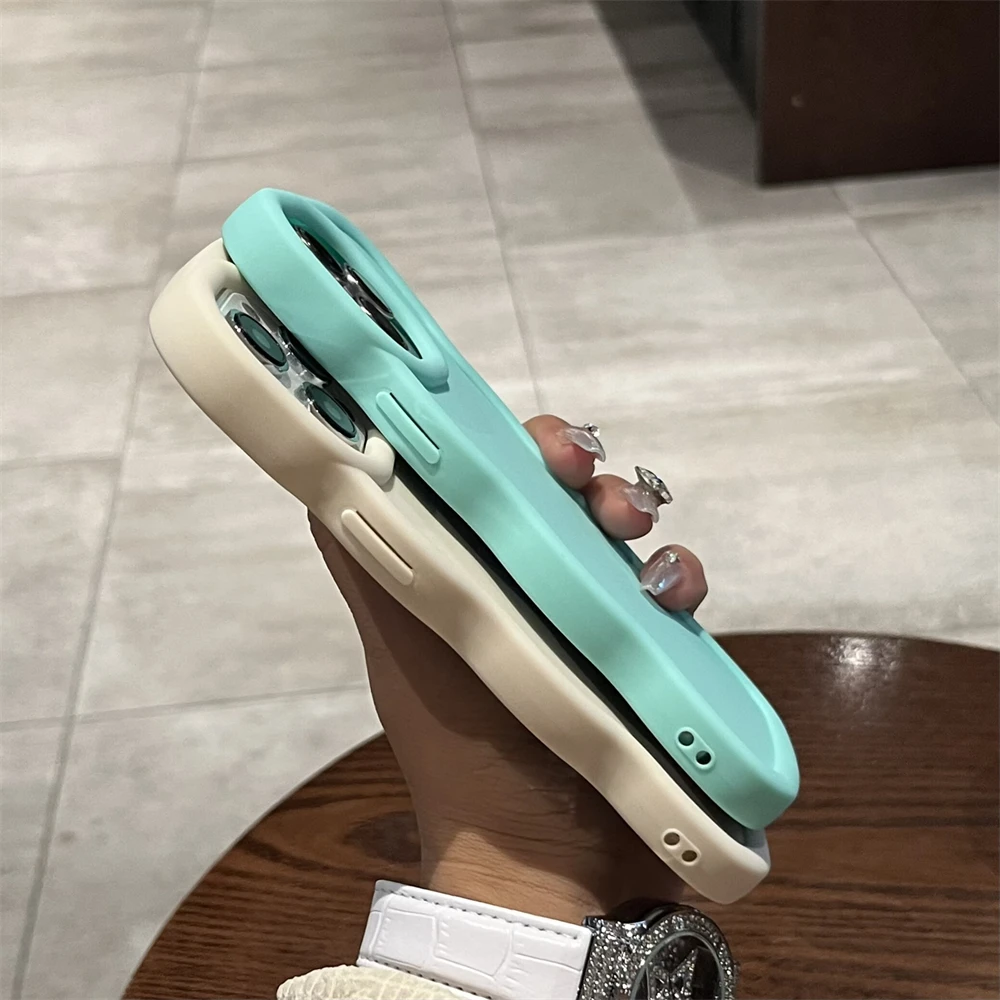 Cute 3D Love Heart Silicone Wavy Back Phone Case