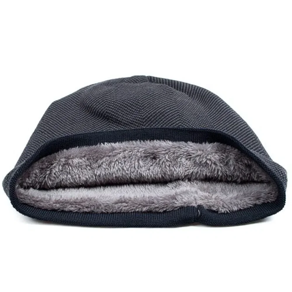 Unisex Featured Winter Beanie Hat Fashion Caps For Men Women Simple Style Thick Knitted Hat Outdoor Sports Ski Beanie Hats ﻿ ﻿