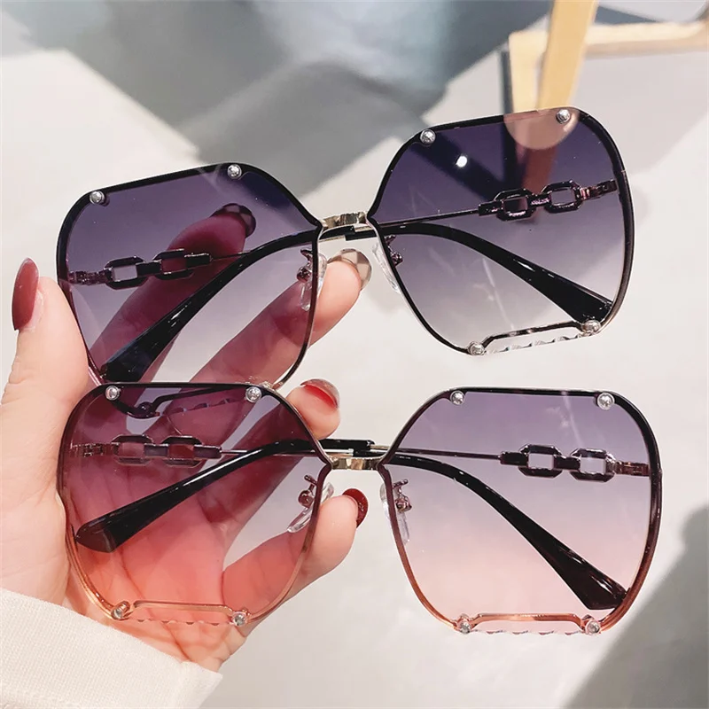 

Gradient Ladies Sunglasses Luxury Designer Rimless Sun Glasses for Women Vintage Oversized Diamond Eyewera Shades UV400