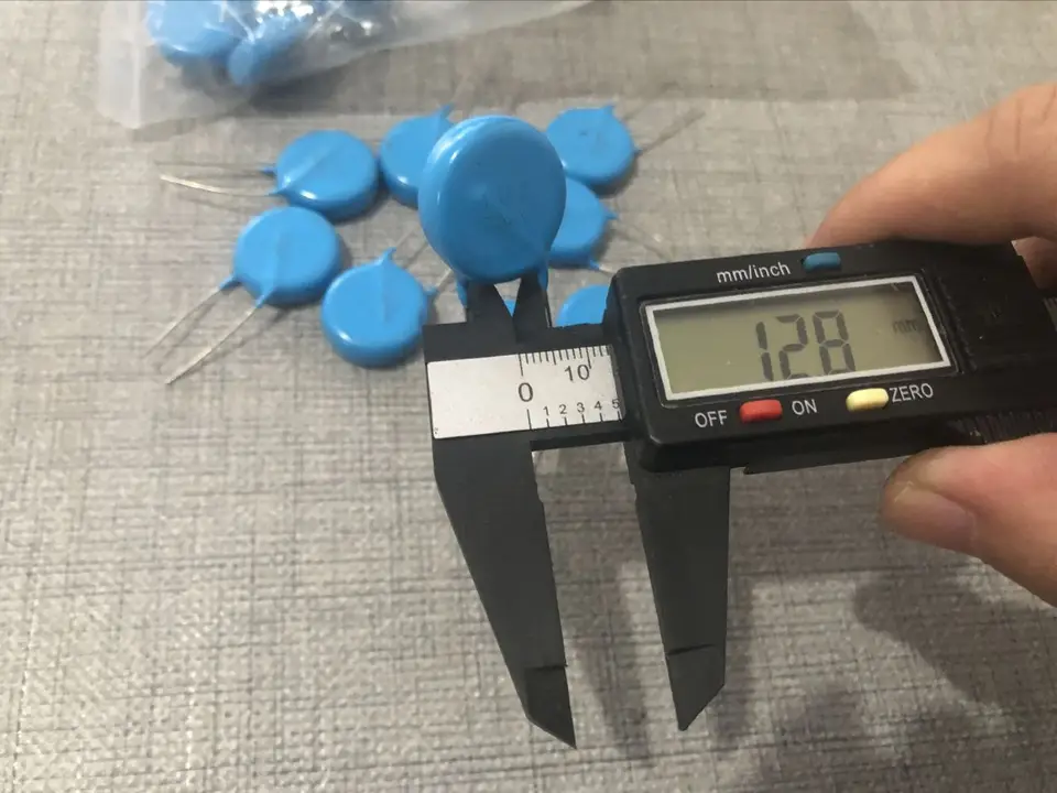 Condensatori Ceramici Ad Alta Tensione A Disco 20KV 10000pf Y5U - HVCAP - Foto 7