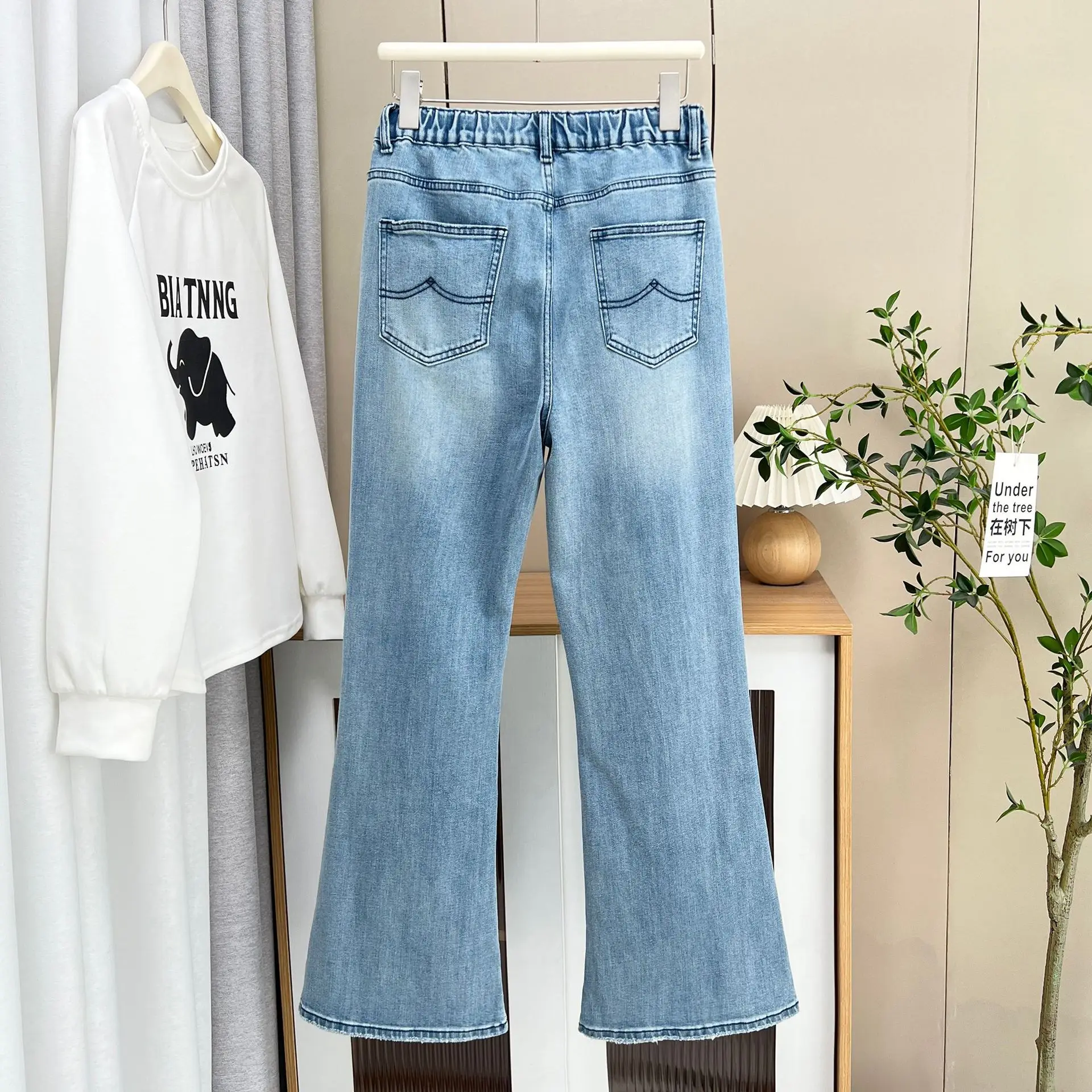 Light Blue Wash Flared Jeans For Women Plus Size 2025 New Arrival High-Waisted Slim Retro Stretch Bell-Bottom Floor-Length Pants