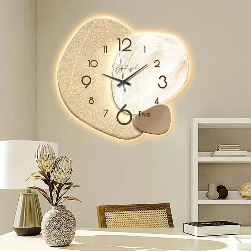 ساعة حائط حديثة فاخرة LED أنيقة وبسيطة كوارتز ساعة ديكور لغرفة المعيشة وغرفة الطعام ومؤشر LCD USB ديكور المنزل