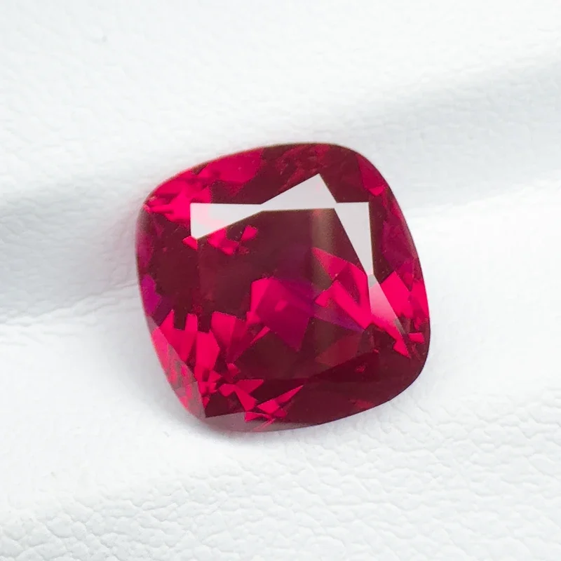 Lab Grown Ruby Square Cushion Cut 10x10mm 5.9ct Gemstone For Jewelry Making With AGL Certificate