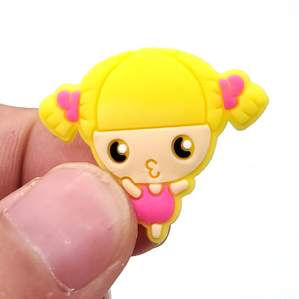 Рисунок 5 - подвески для обуви со знаками 