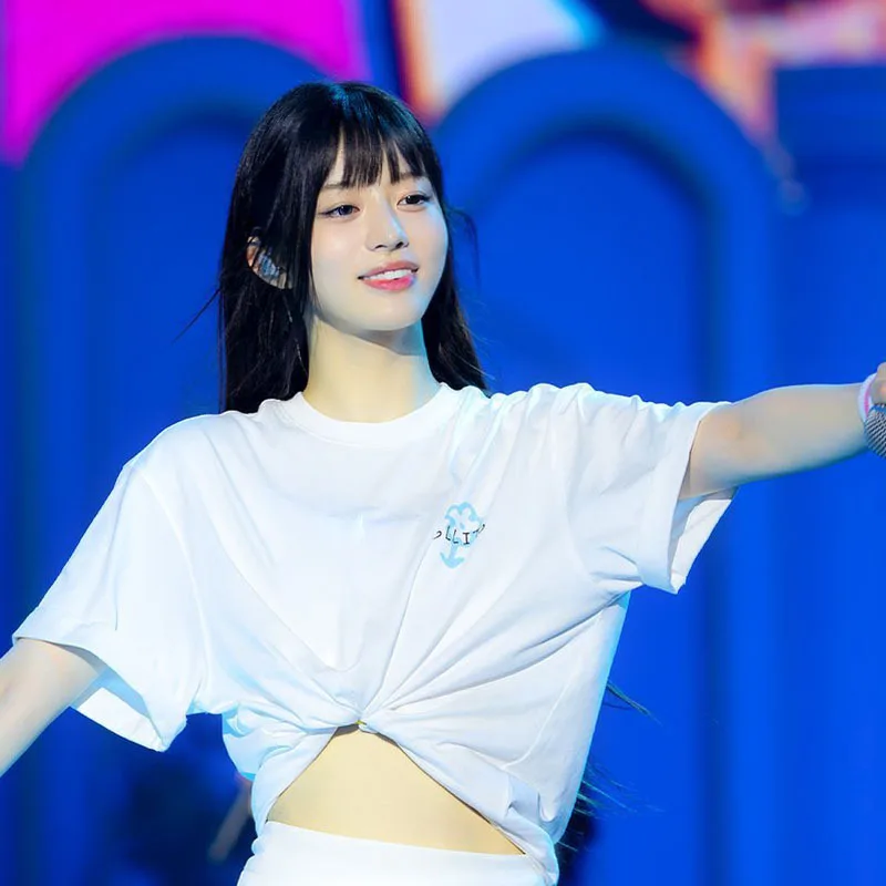 2025 ILLIT GLITTER DAY World Tour Oversized T Shirt Korean Fashion