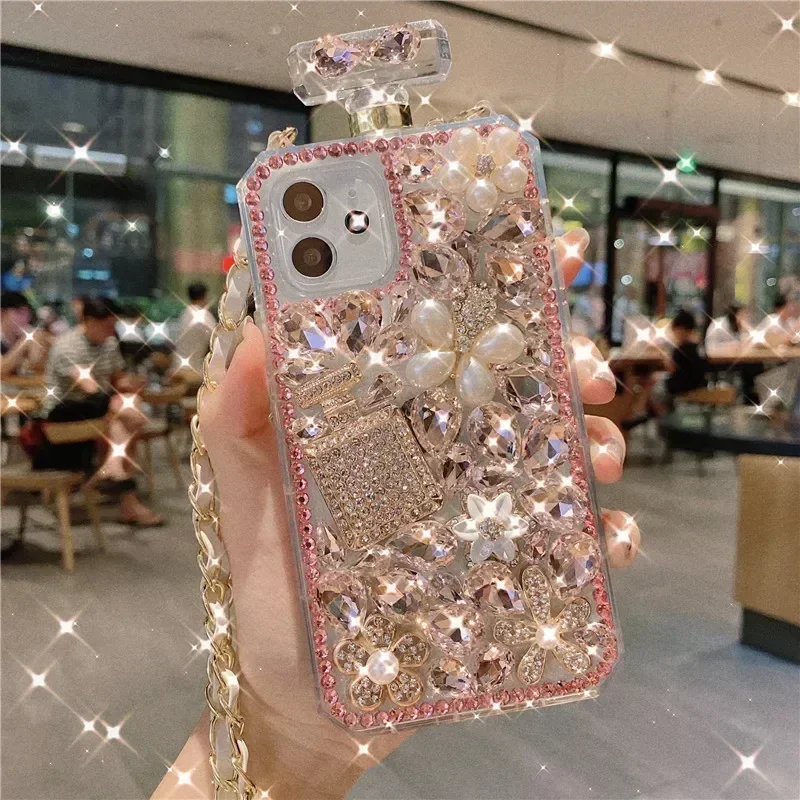 

Bling Perfume Bottle Case For iphone 15Pro 14Plus 13 Pro 12 Mini 11Pro MAX XSMAX XR 7 8 PLUS Pumpkin Carriage Bear Covers Strap