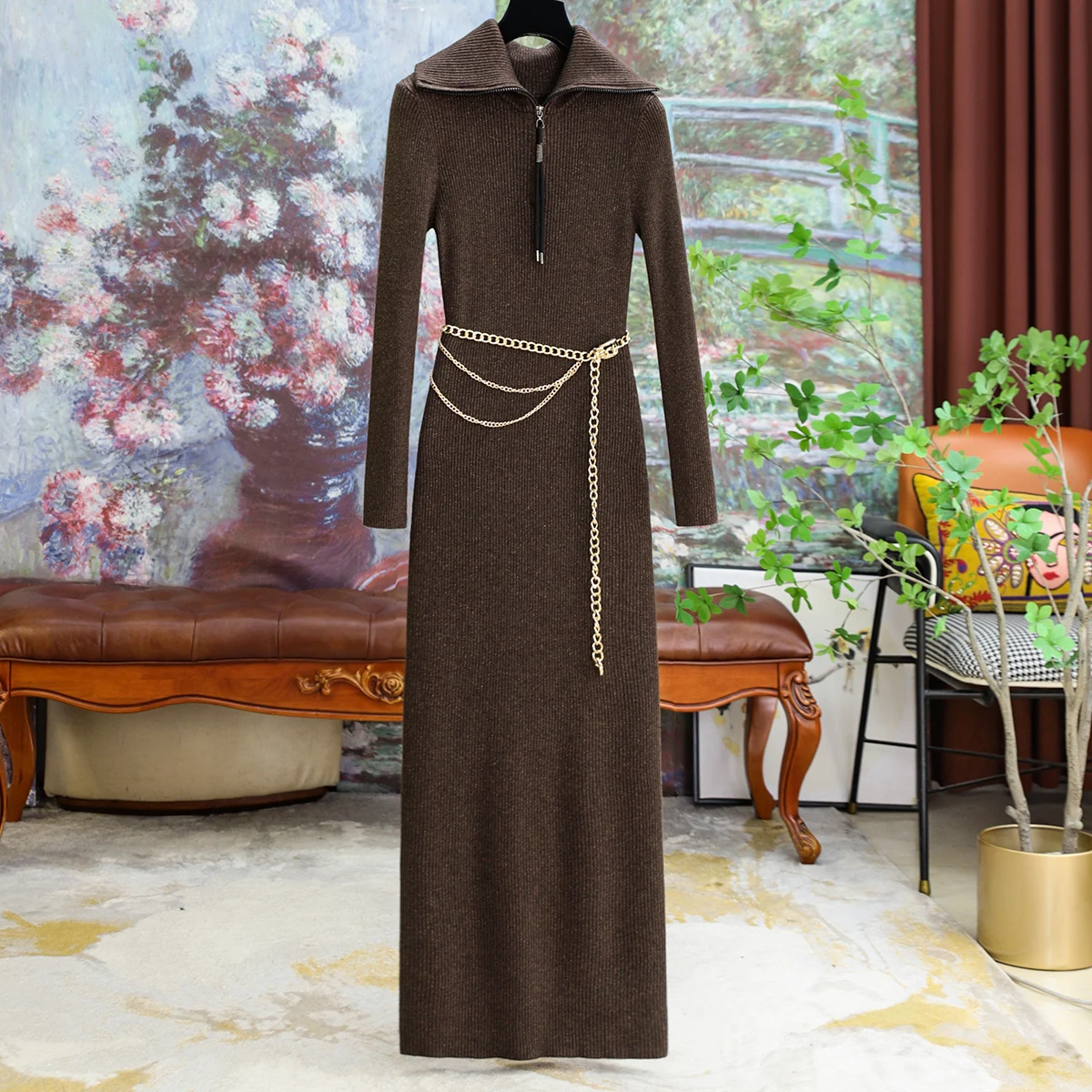 

Трикотажное длинное платье, облегающее однотонное Элегантное Длинное Платье с полуоткрытым воротником и яркими шелковыми вертикальными полосками, Осень-зима 2023