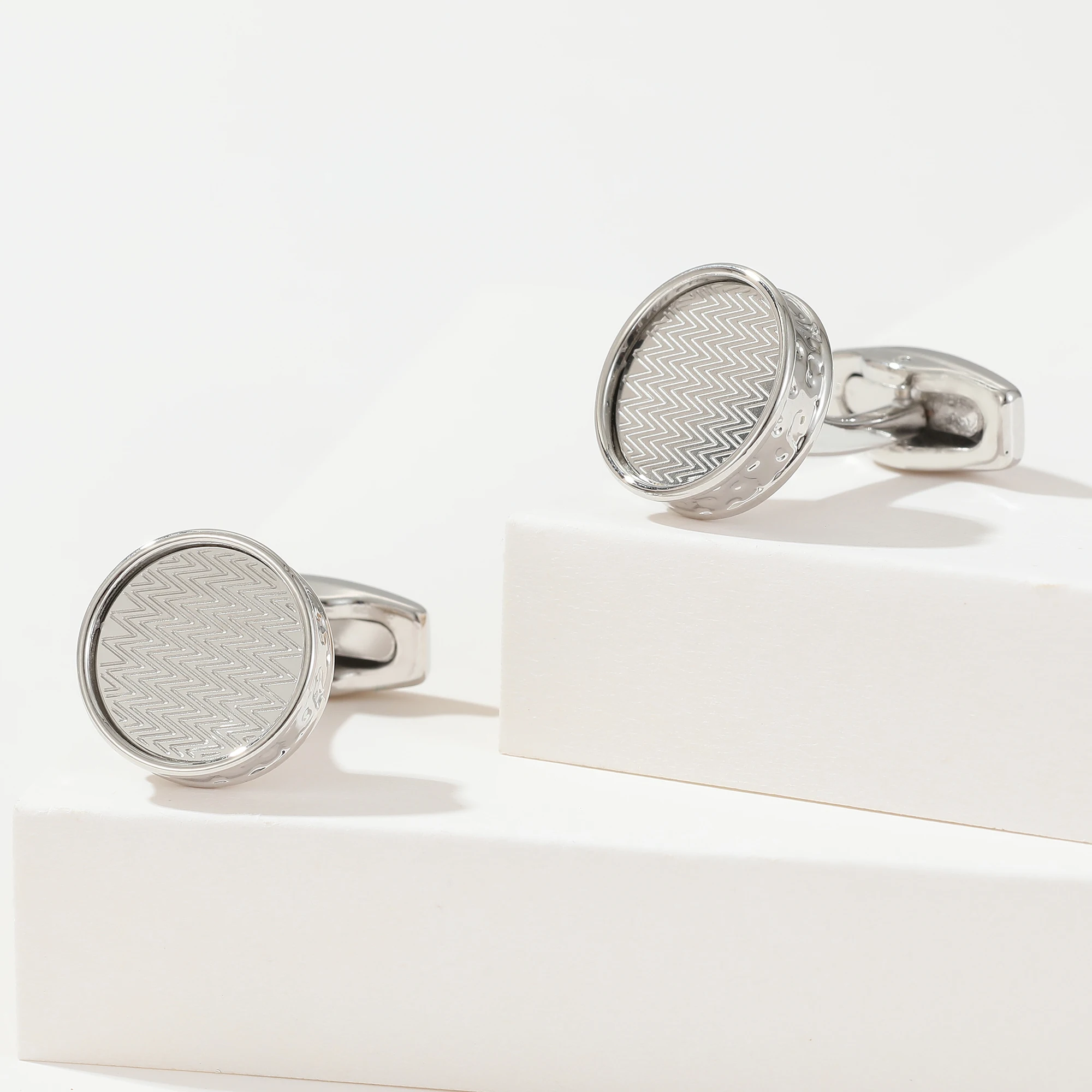 남성용 커프스 단추 TOMYE XK22010 귀여운 실버 컬러 패턴 라운드 버튼..
