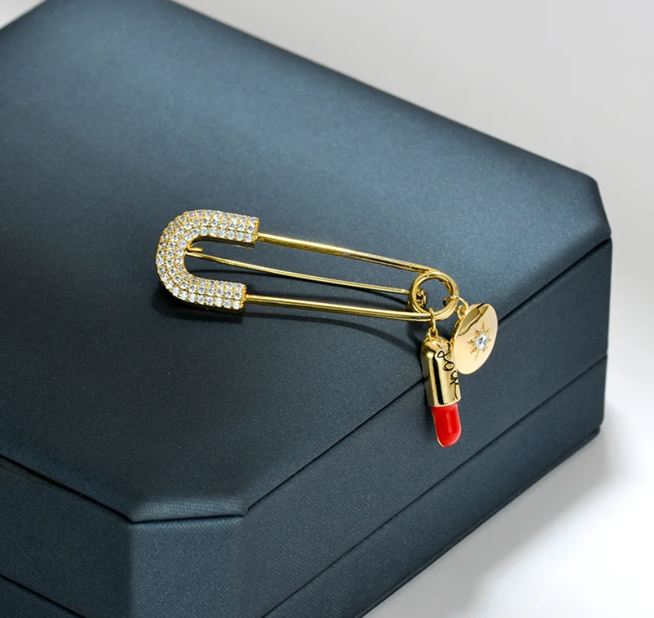 2023 new trend Suit pin shape copper inlaid Zircon Pendant Lapel pins Brooch fashion jewelry for women