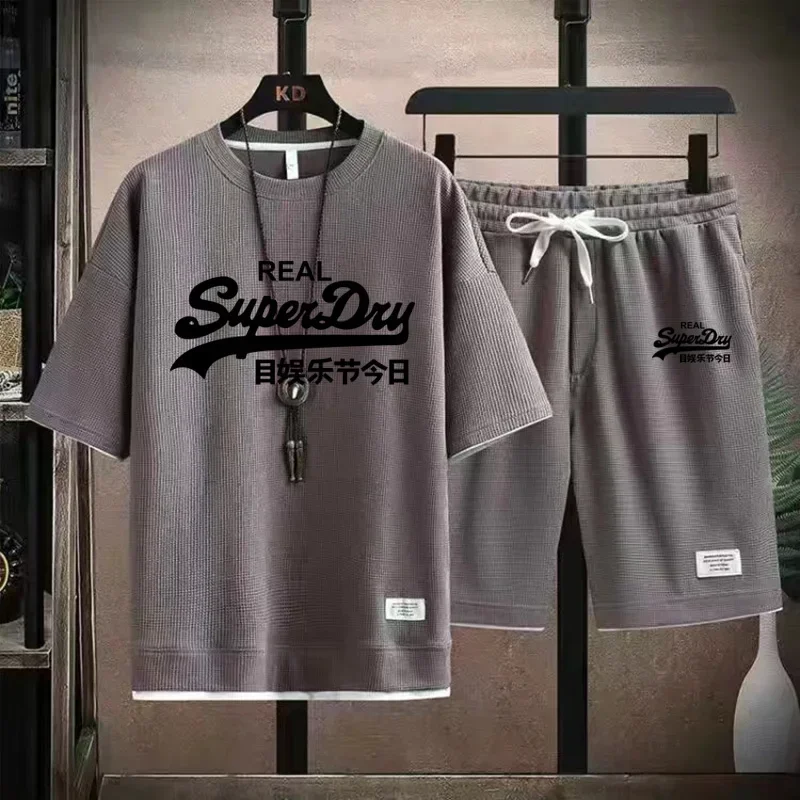 thumbnail image 1 of Conjuntos de waffle para hombre, conjunto de camiseta y pantalones cortos casuales de Corea, trajes deportivos de verano de dos piezas para hombre, chándal, traje holgado, camiseta para hombre, ropa, 1 of 5