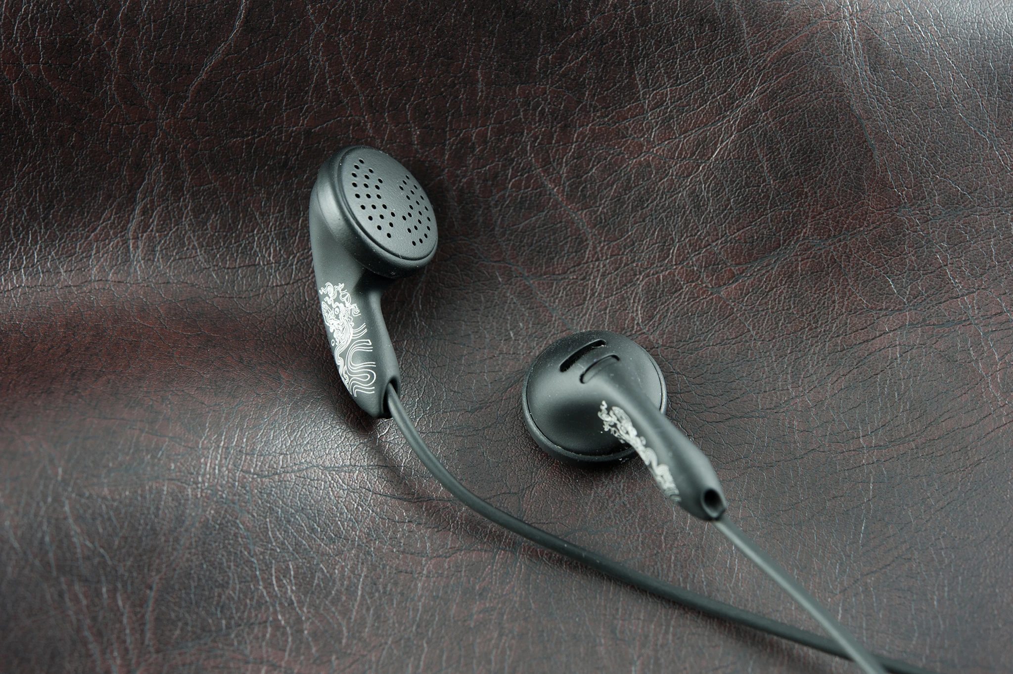 Simphonio Sunrise Dragon 2 Limited Edition (SWD2LE) 10th Anniversary 120ohm Dynamic Flat Hifi Music Monitor Audiophile Earphones 4