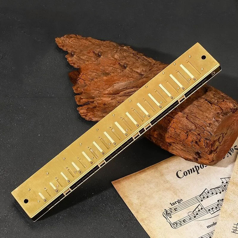 28 Holes C Key Harmonica For Professional Accent Polyphony