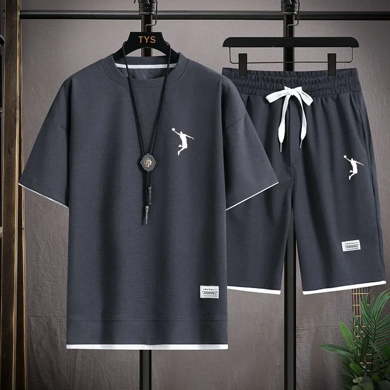 Stylish new 2024 Summer Waffle Men's Tracksuit T-shirt + Shorts 2 jogging fashion comfortable breathable set