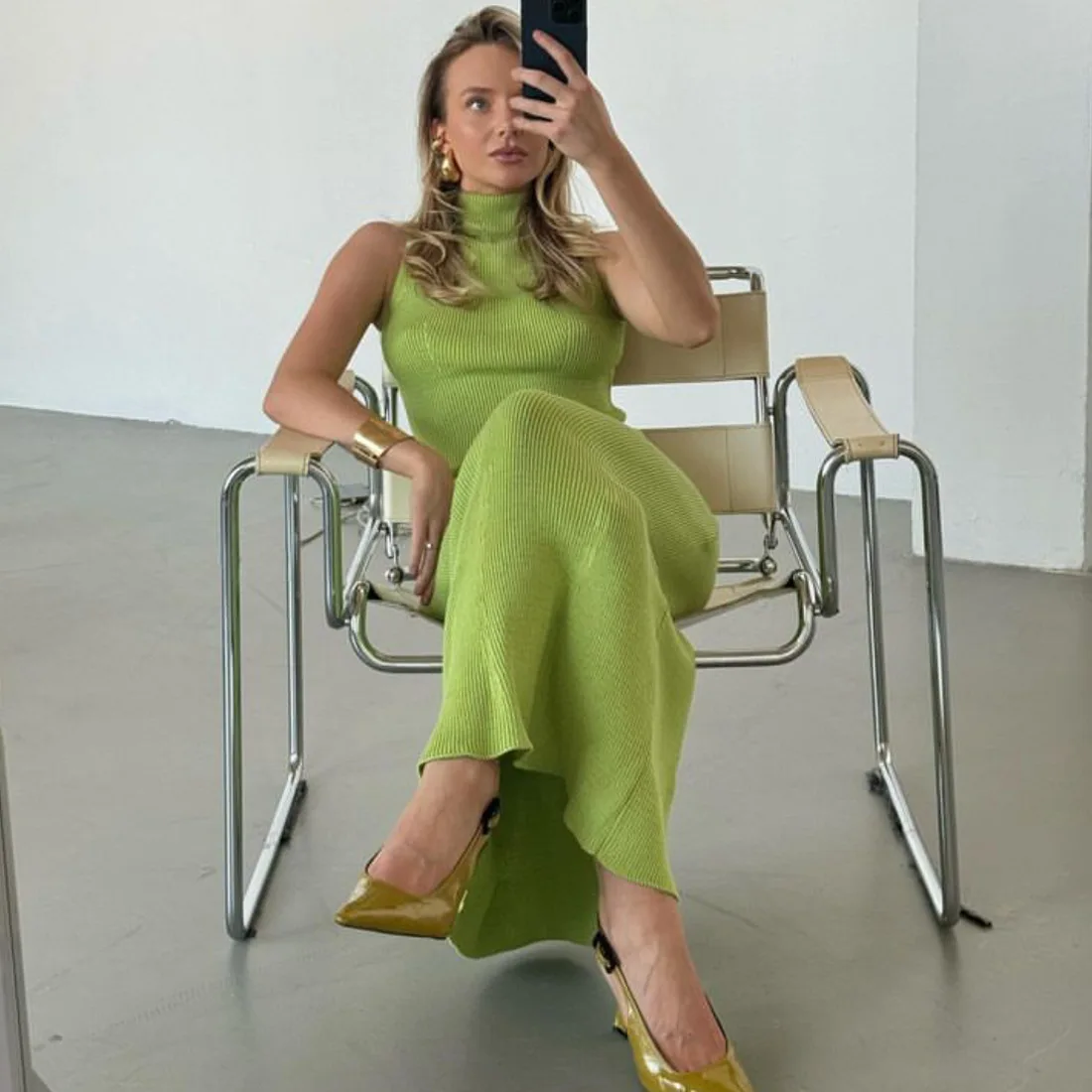 Elegant Sweater Two Pieces Set Sleeveless Knitted Turtleneck Vest High Waist Skirt Female Solid Slim Dress Sets 2025 New
