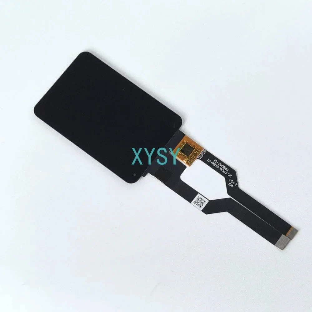 Comparaison entre l'écran LCD tactile neuf pour GoPro Hero 12 et l'ancien écran endommagé.