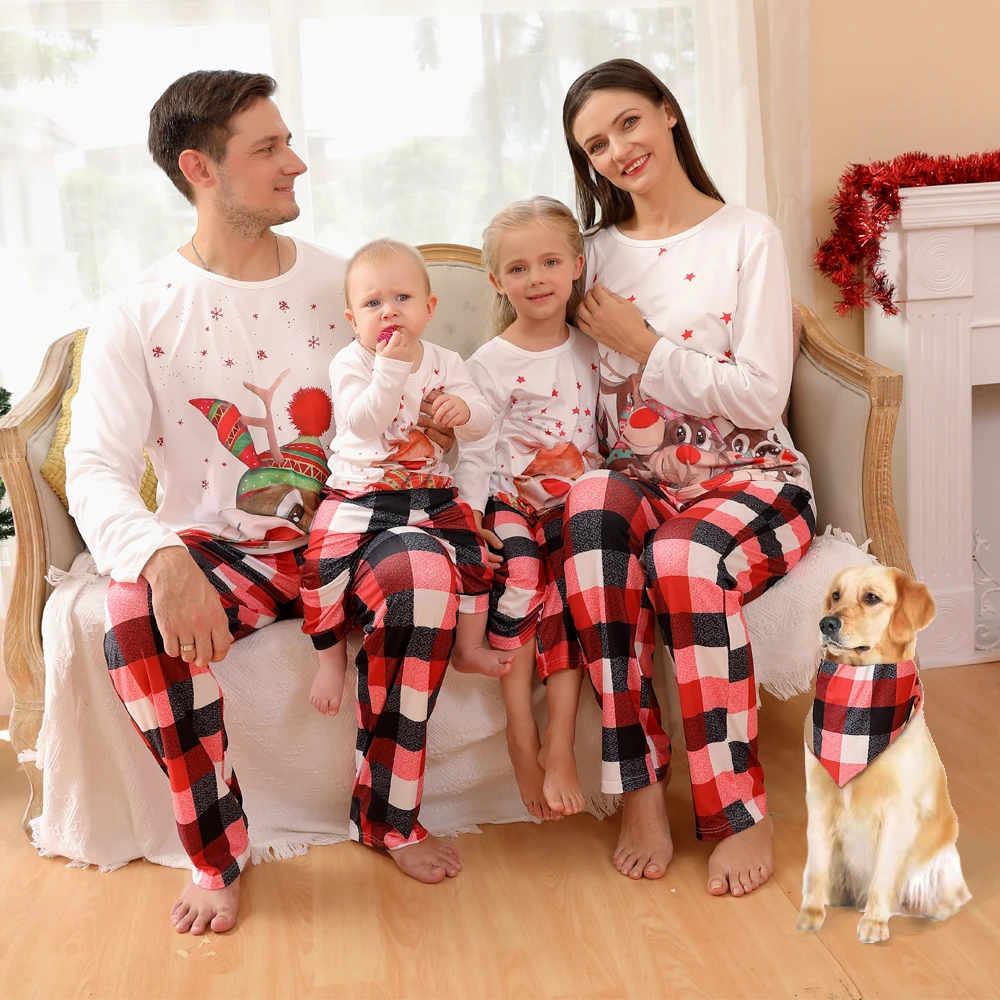 thumbnail image 2 of 2024 Nuevos conjuntos navideños familiares a juego Lindo estampado de alce Conjunto de pijamas para adultos y niños Pelele para bebé Bufanda para perro Pijamas de aspecto familiar navideño, 2 of 5