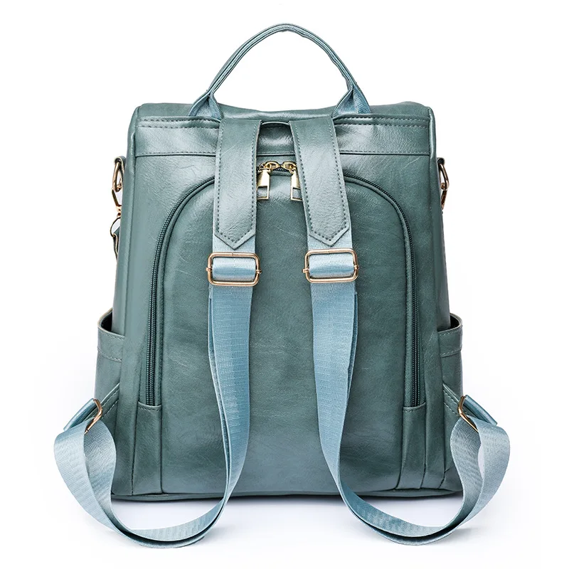 Рисунок 3 - Простой однотонный рюкзак из искусственной