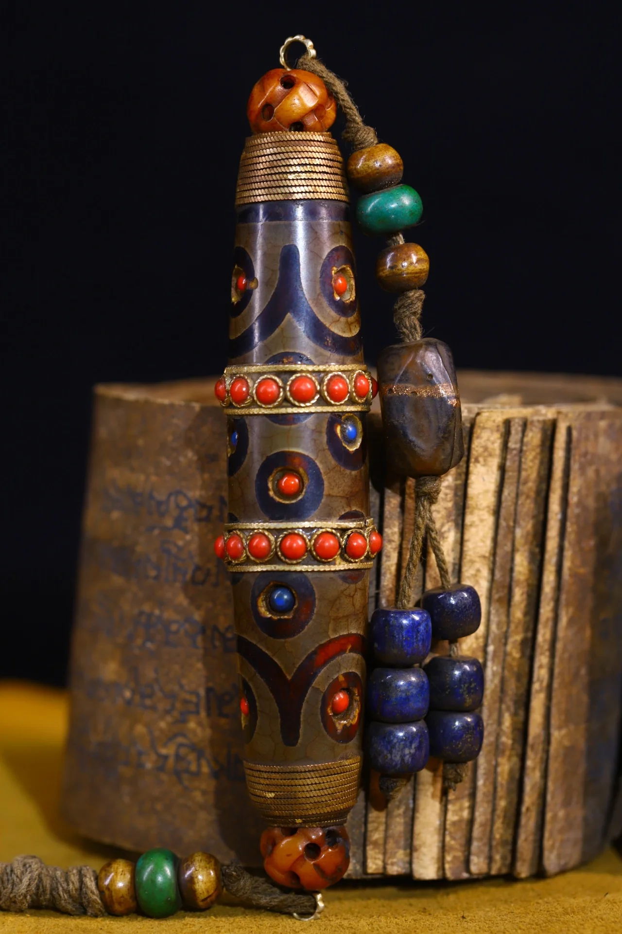 

5"Tibetan Temple Collection Old Natural Agate Mosaic Gem gZi Beads Nine eyeballs pendant Amulet magic weapon Town house