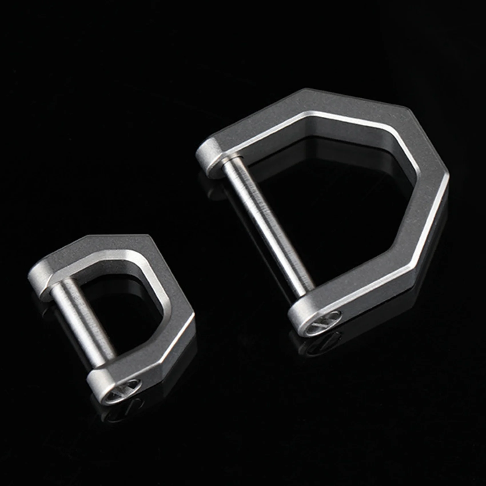 D-Type Multifunctional Mini Full Titanium Buckle Key Ring Car Buckle Outdoor Buckle EDC Tool Horseshoe Buckle-S