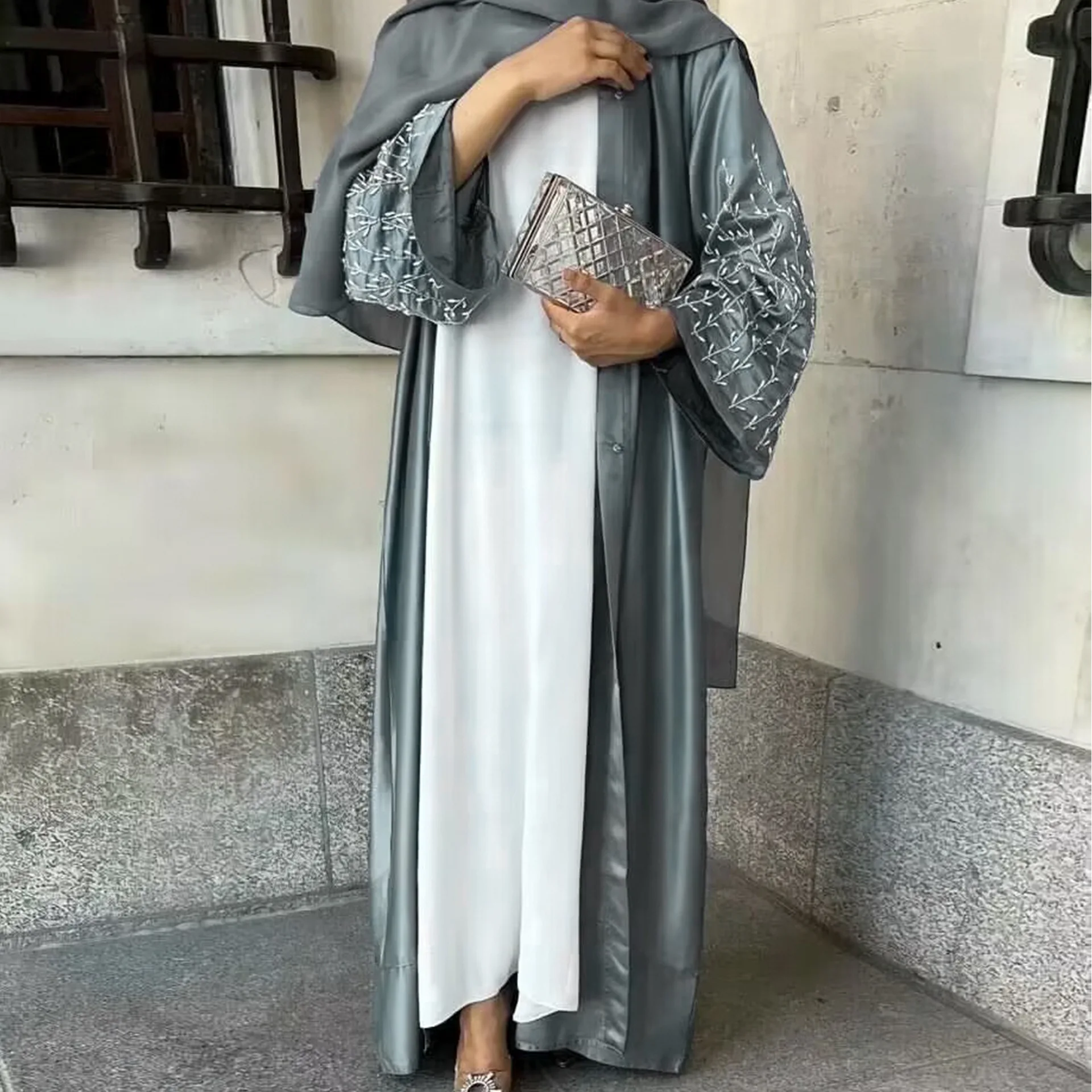 2024 Hand made Pearls Satin Luxury Abaya Dubai Modest Dresses New Islamic Clothing Abayas for Women Muslim 2