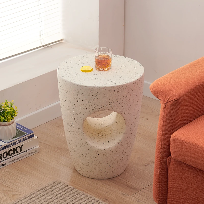 

Nordic Small Round Coffee Table New Living Room Bedroom Bedside Table Homestay Balcony Corner Table Decoration Home Furniture