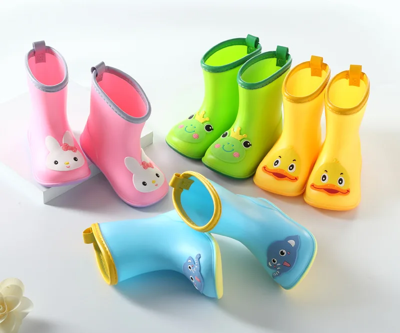 

Nice Wide Round Toe Children Rainboots Baby PVC Rubber Waterproof Kids Water Shoes Lovely Cartoon Rain Boots Platform D03223