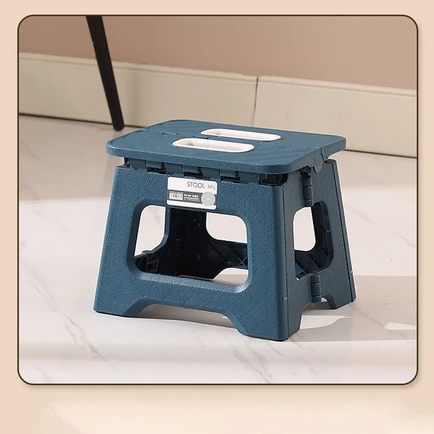 Portable Folding Stool Ultralight Foldable Fishing Chair Outdoor Folding Camping Stool for Beach Hiking Travl Chair folding stool folding chair