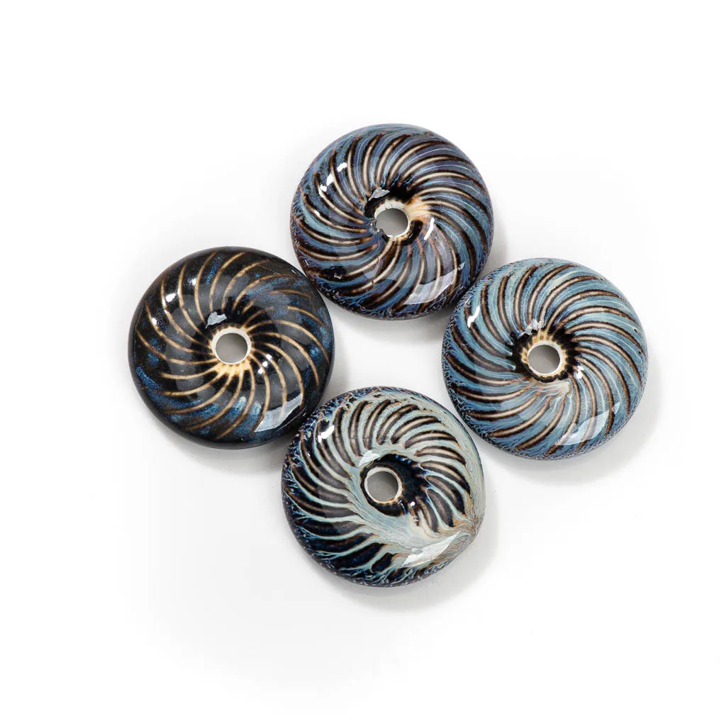 1 stücke runde große specail lose keramik perlen für schmuck herstellung stücke porzellan für armband halskette schmuck tcz138 – Detail 2