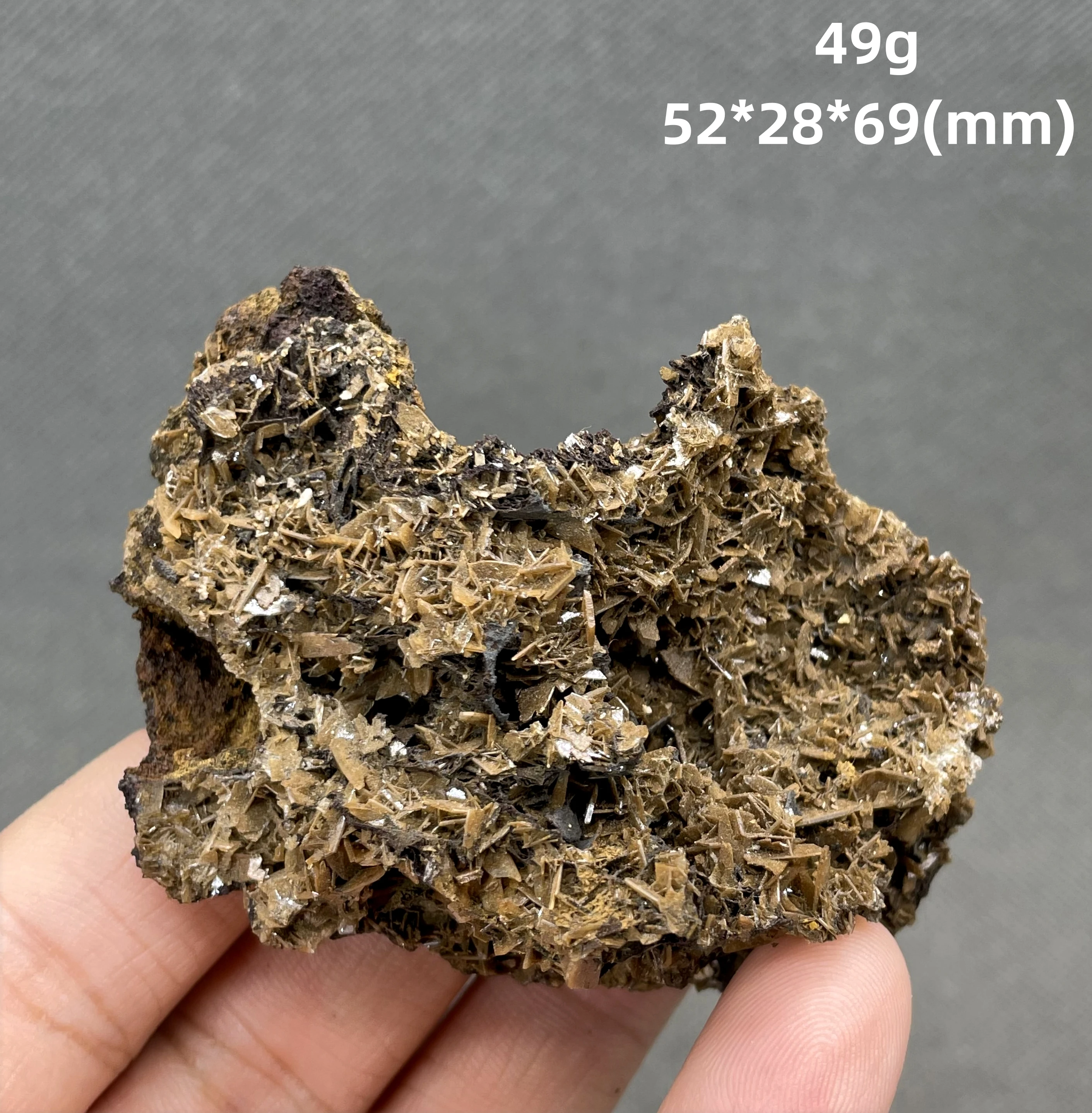 Natural  Morocco wulfenite Mineral specimen + healing quartz crystals and stones rock gemstone 3
