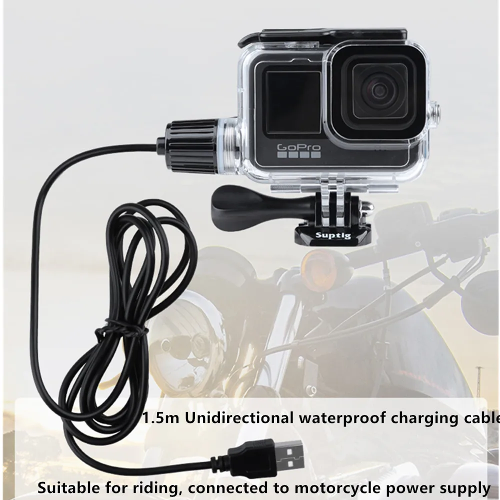Gros plan sur la lampe LED étanche pour GoPro Hero, montrant son boîtier robuste et sa fixation sécurisée.