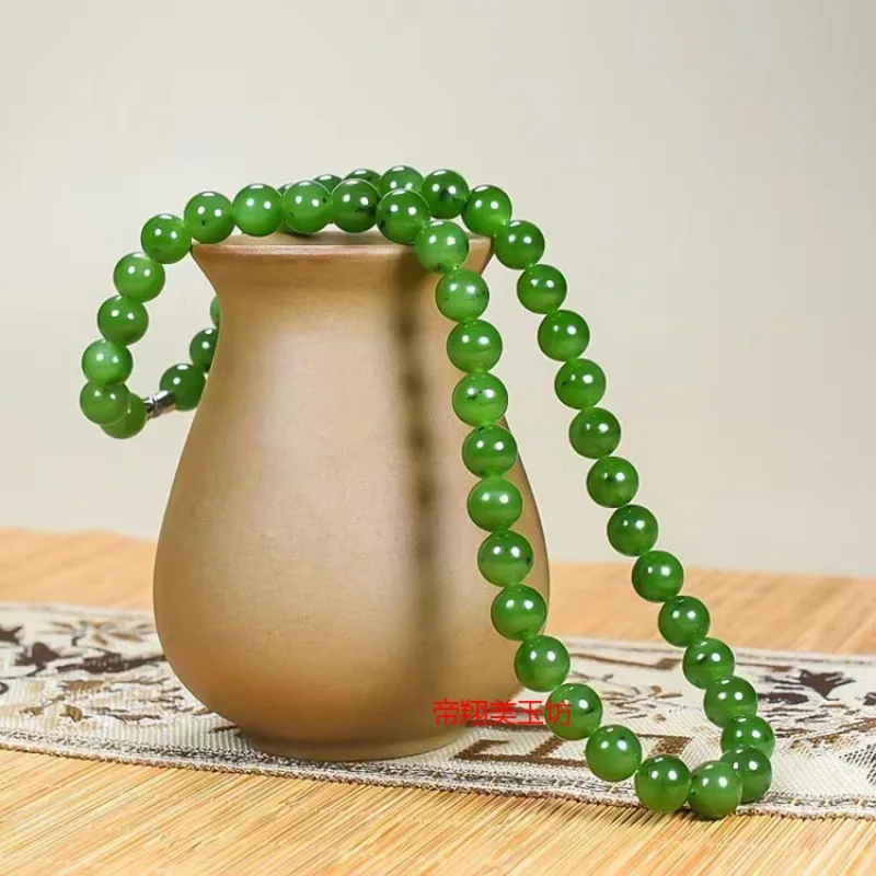 

Xinjiang Hetian Jade Spinach Green Women's Necklace Gift for Girlfriend and Mother