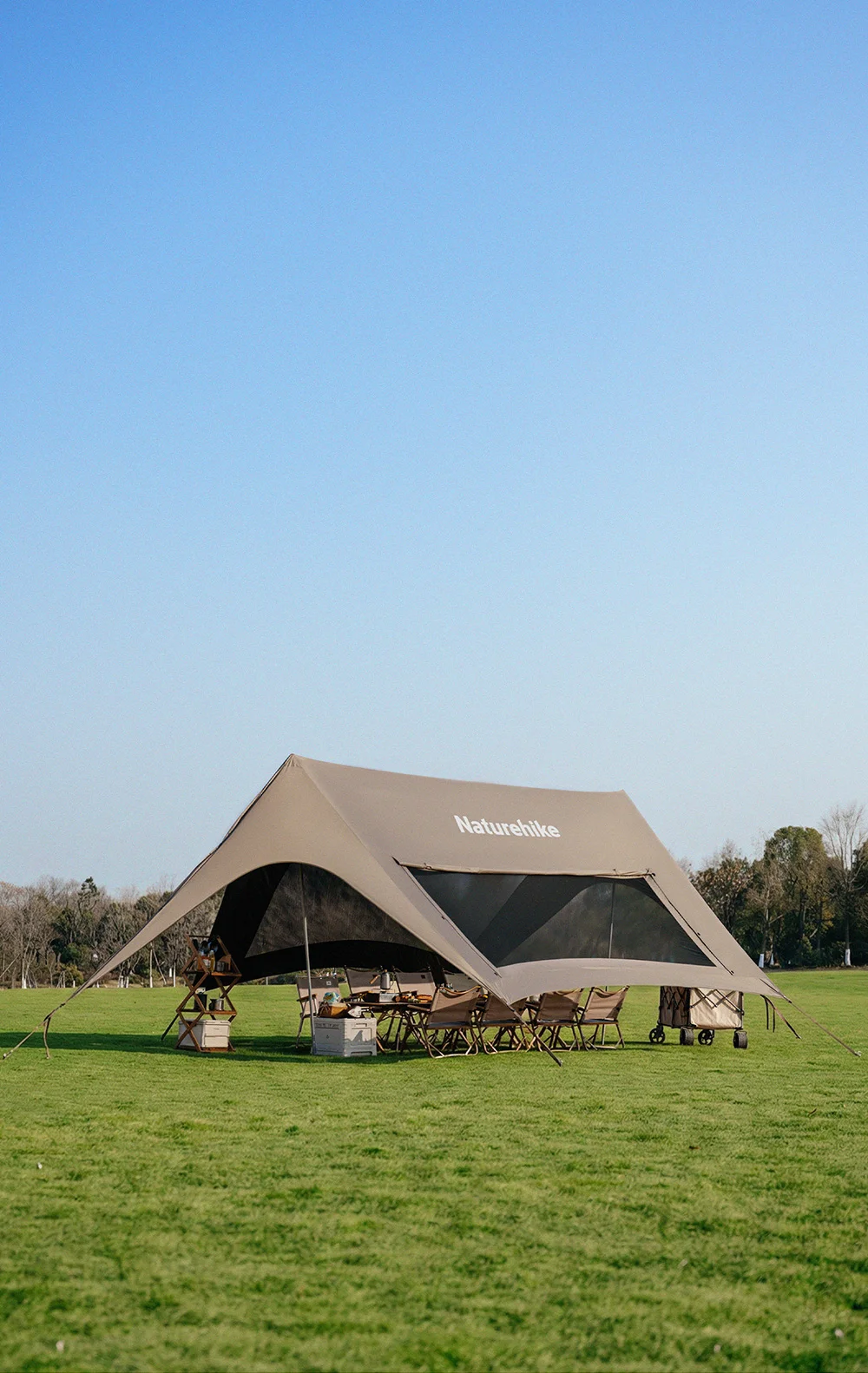 sun shelter ventilation