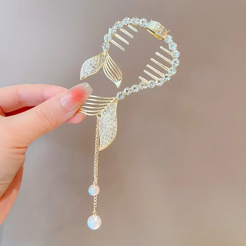 fishtail-clips