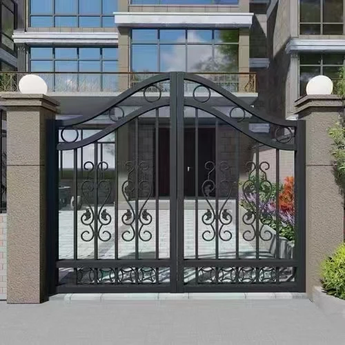 Hot Selling Wrought Iron Metal Fence Galvanized Iron Gate With Zinc Steel Frame Spear Top Design Reed Material Fence Panel