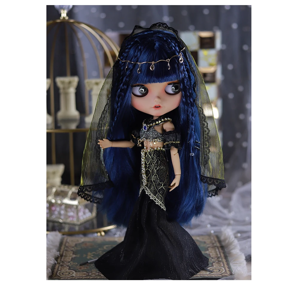 Neo Blythe Doll with Blue Hair, Tan Skin, Matte Smiling Face & Custom Jointed Body 4