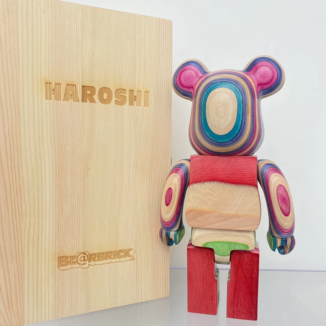 naruto toys Bearbrick x Haroshi 400% rainbow wood bear vertical grain horizontal grain wooden box packaging Each grain is unique neca toys