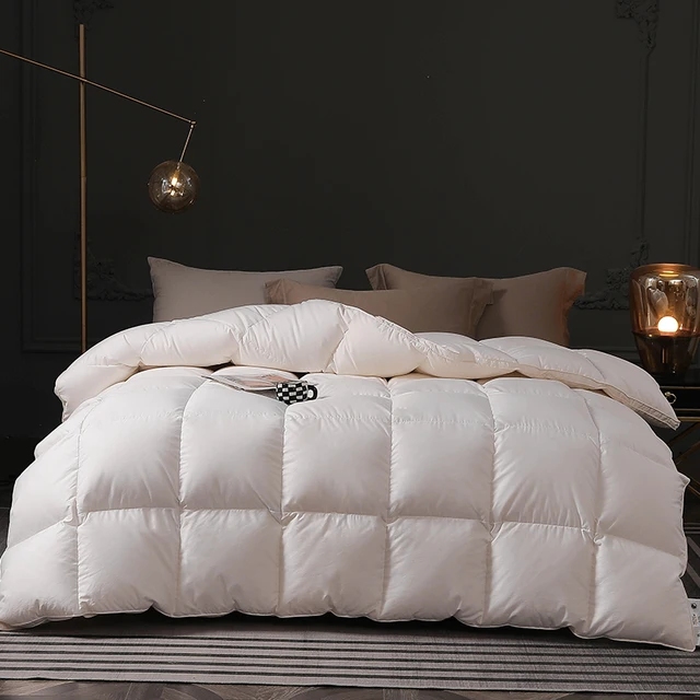 Couette luxueuse en duvet d'oie avec bord doré, belle couette blanche, couette DuSALE, haute qualité, 2025 au standard, légère, chaude, très, neuve, 95% 1