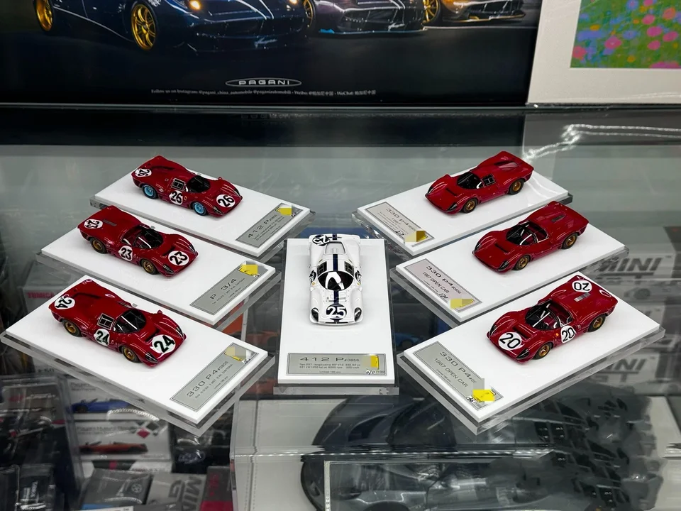 DMH 1:64 330 P4/412P set Limited edition resin model children's