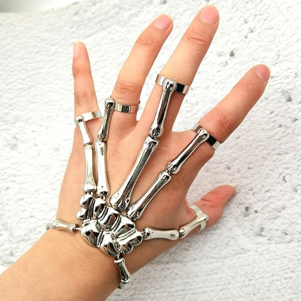 

New Novel Fan Fashion Punk Bracelet Gothic Hand Bone Skeleton Elasticity Adjustable Integrated Chain Couple Halloween Party Gift